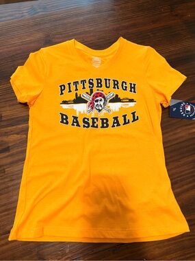 New with tags girls 10/12 Pittsburgh Baseball Kids Tee - Yellow